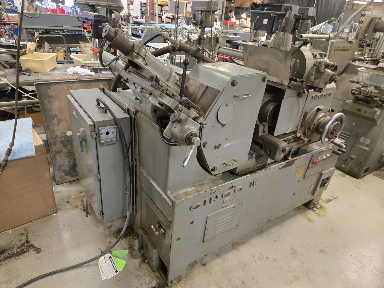 Cincinnati No. Cinco-15, Centerless Grinder, 4" diameter Work capacity, 8" x 24" x 12" bore Grinding Wheel - Image 2