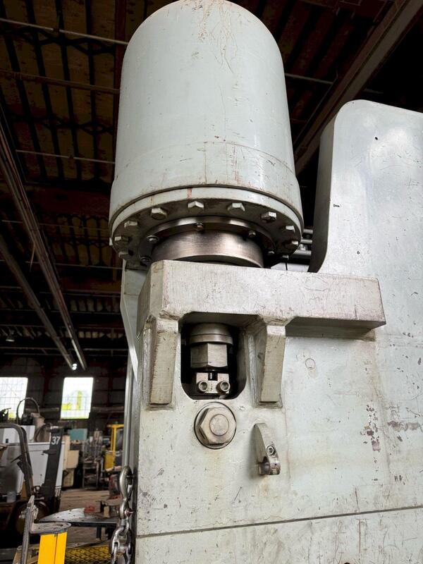 Pacific #K500-12, press brake, 500 oz., 12' overall, 126" between housing, 12" stroke, 20" open, 8" Shut - Image 6