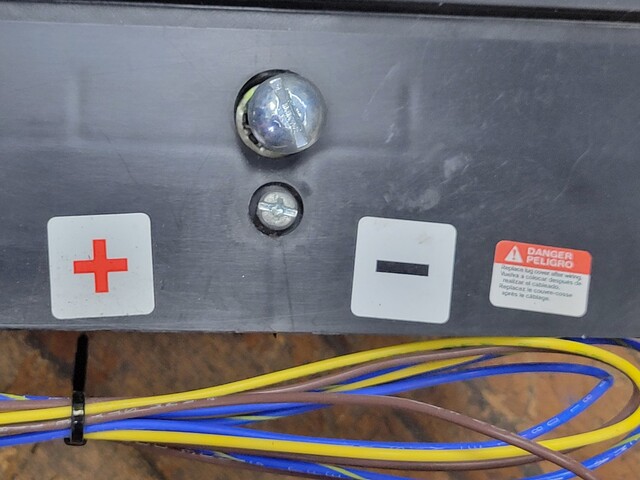 Square D MH36300 519568P14 I-Line Circuit Breaker 300A 3P 600V MH - Image 7