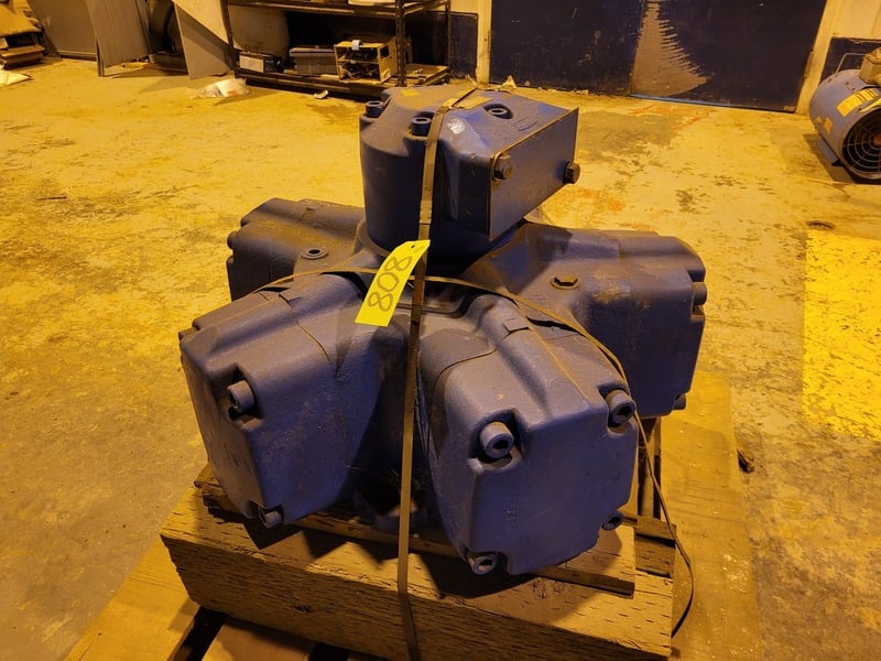 Calzoni MR4500N4, radial hydraulic piston motor, new surplus - Image 3