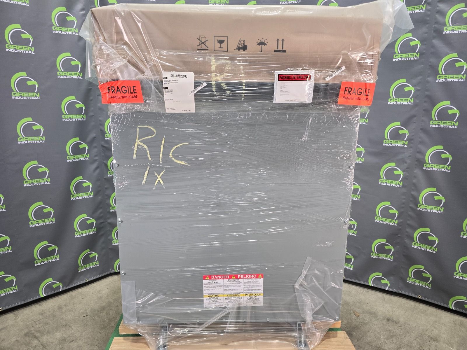 225 KVA 208 Delta Primary, 480Y/277 Secondary, Hammond SG3A0225BK, step up Dry Transformer, NEMA 3R, new - Image 2