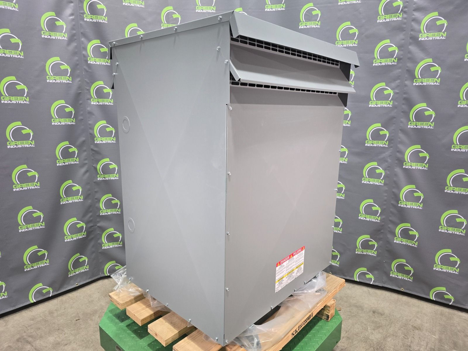 225 KVA 208 Delta Primary, 480Y/277 Secondary, Hammond SG3A0225BK, step up Dry Transformer, NEMA 3R, new - Image 8