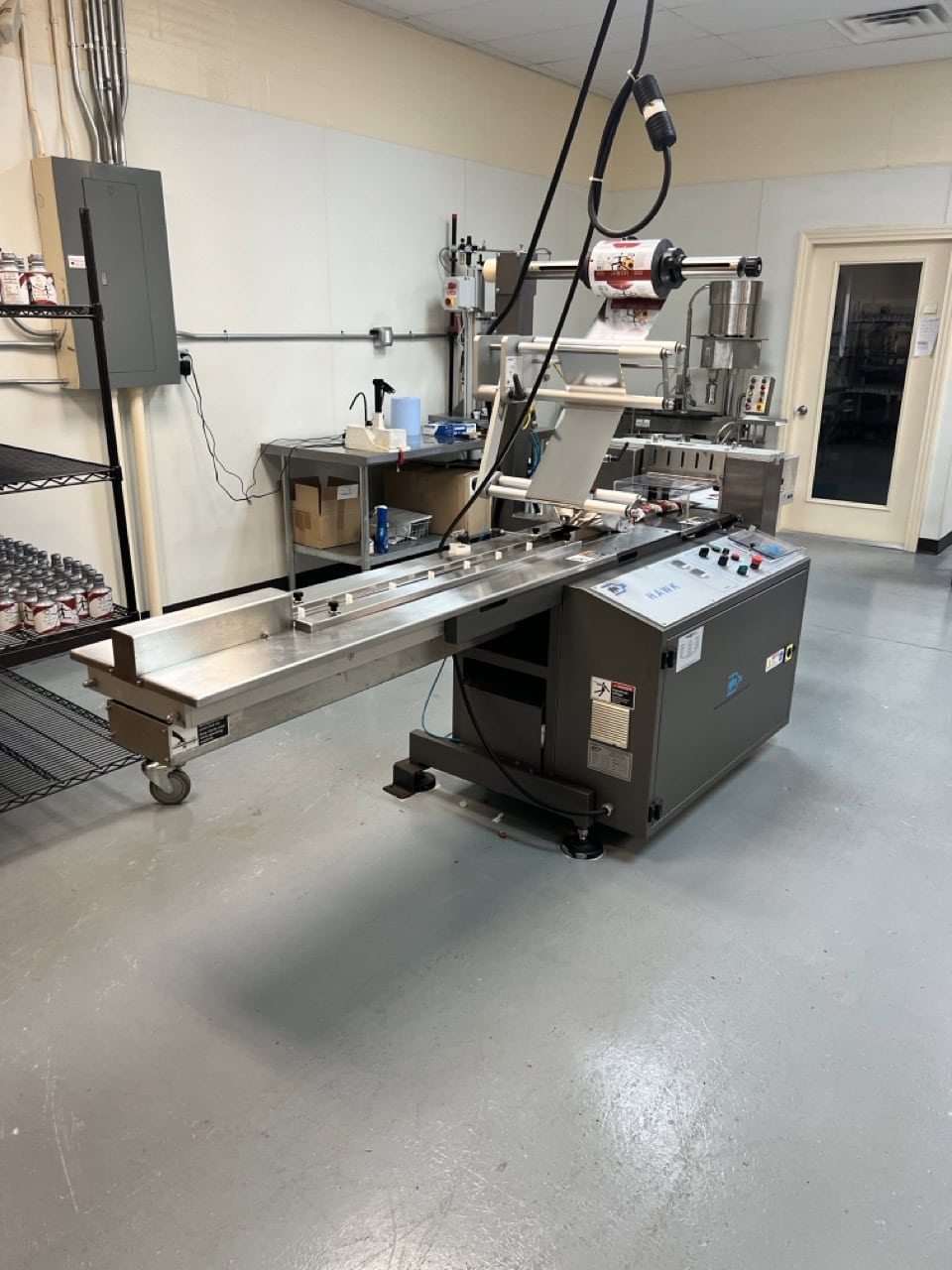 PFM #Hawk, Flow Wrapping Machine, 120 PPM, 0.2-9.6" width x 2-20" L x 0.1-4.25" H, 9.8" x 6.7" jaws, 230 V - Image 7