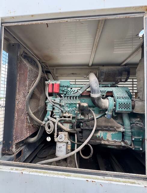 180 KW Multiquip #KD200V, Generator Set, Volvo Penta #TWD-740GE, w/ Trailer & Air Compressor, 1031 hours - Image 5