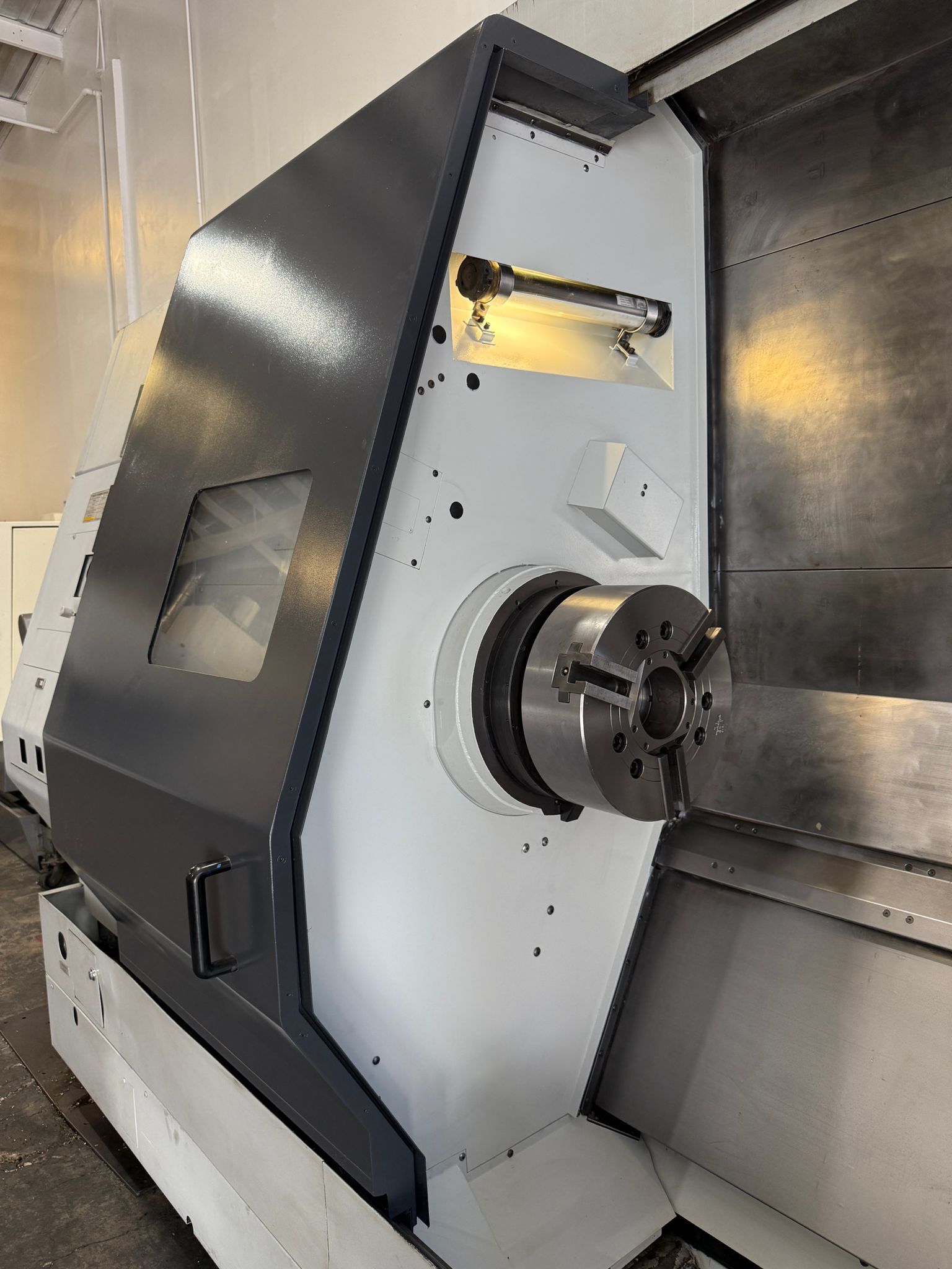 Mori Seiki #MT-3000/1500, multi-axis CNC turning center, 31.5" swing, 15" 3-jaw chuck, 3.5" bar, 22.44" dia. - Image 10