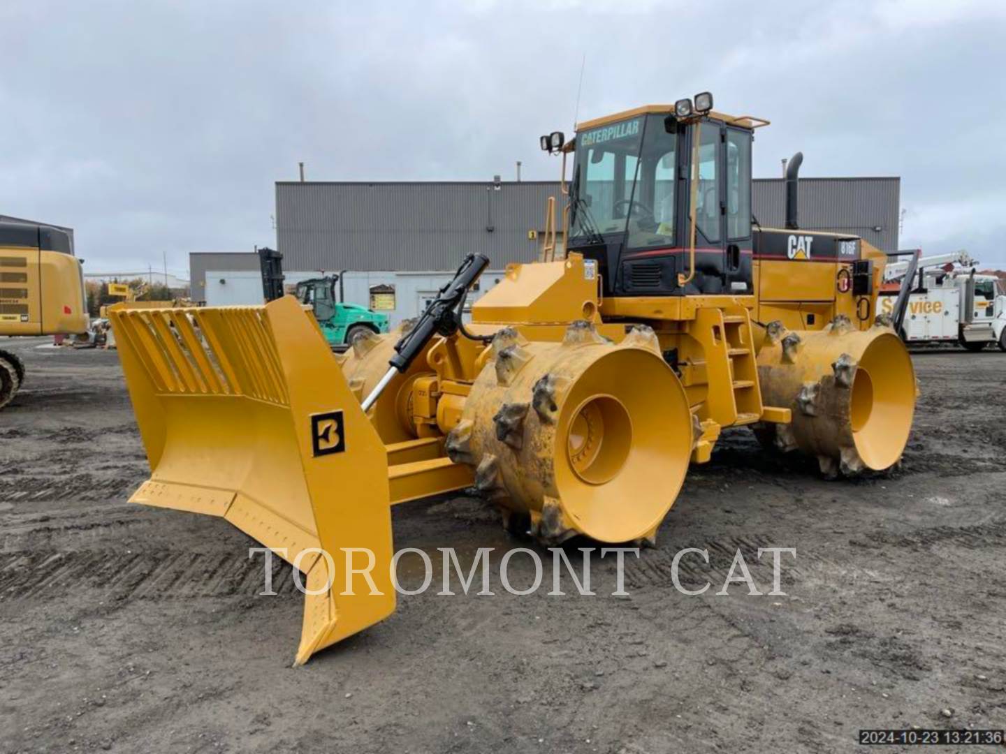 Caterpillar 816F, Compactor, 6248 hours, S/N: 5FN00623, 2001 For