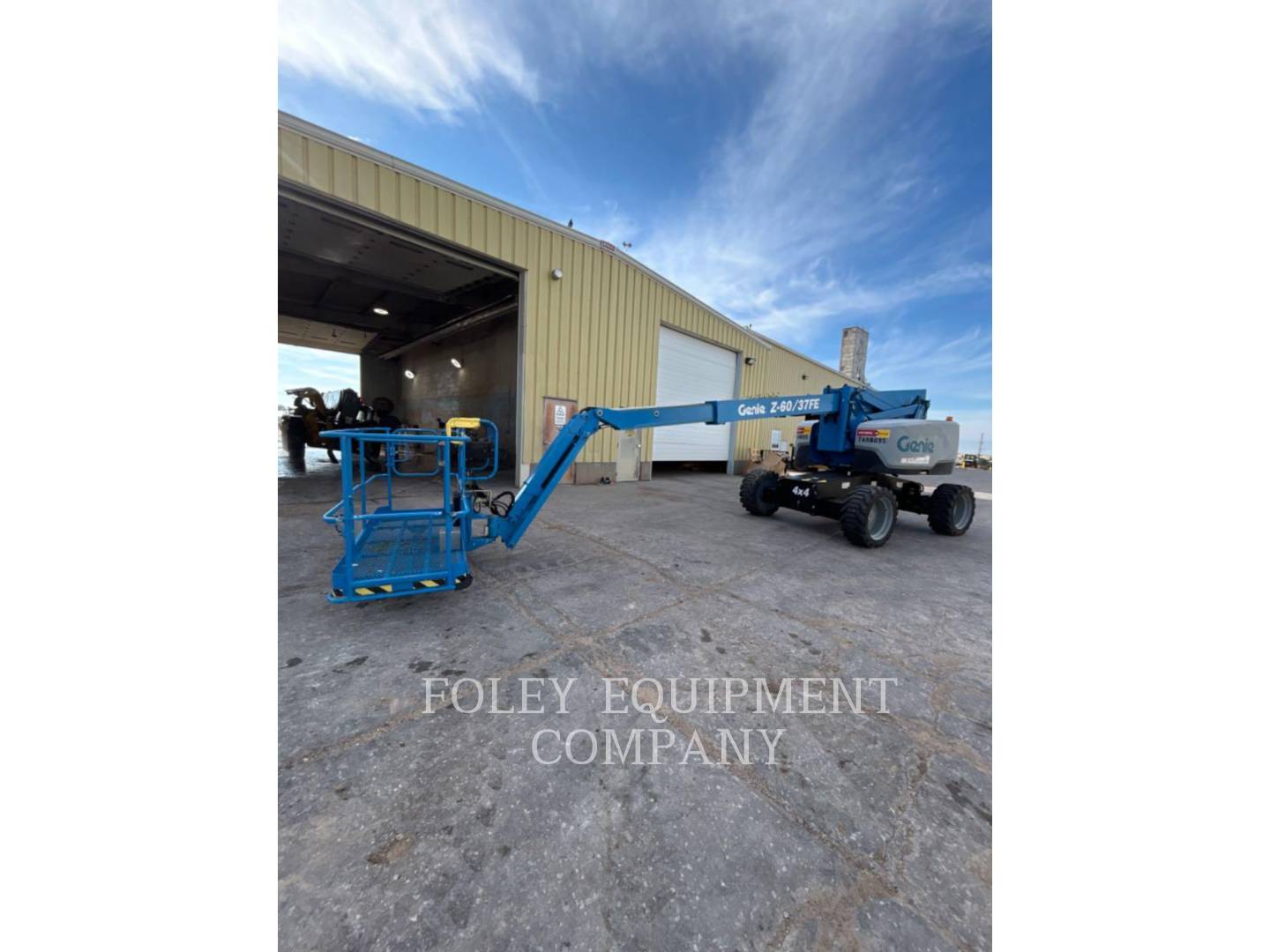 Genie Industries Z60/37FE, Articulated Boom Lift, 714 hours, S/N: Z60H-701, 2017 - Image 1