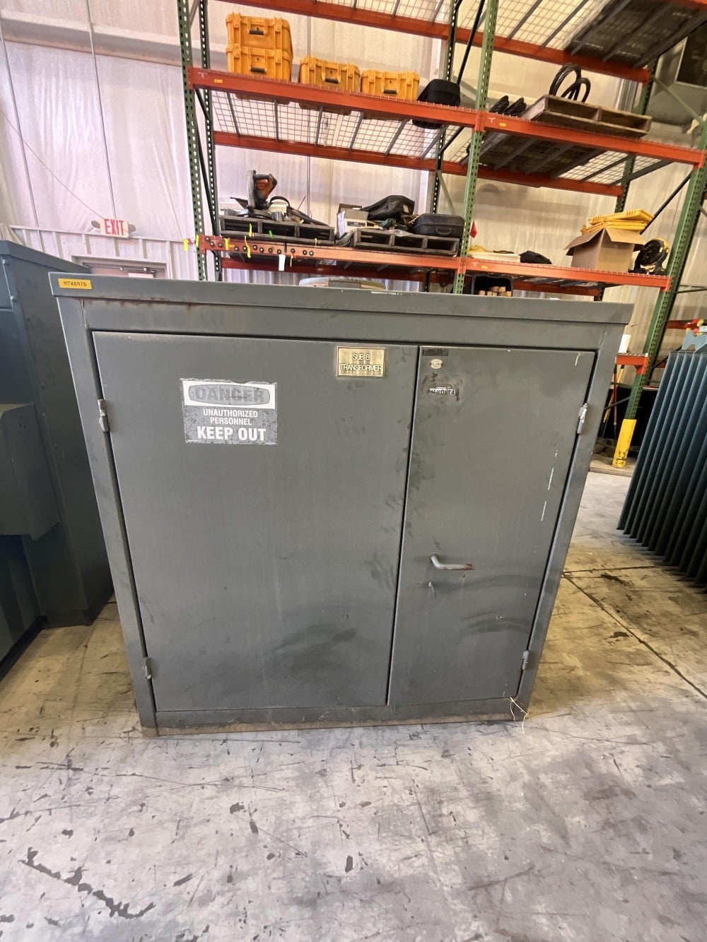 1000 KVA 12470Y/7200 Primary, 480 Delta Secondary, 3 phase, Padmount Transformer - Image 2