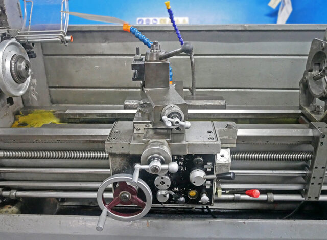 17"/26" x 60" Sharp #1760K, Gap Bed Lathe, 11" swing over cross slide, 2" spindle bore, 50-1800 RPM, D1-6 - Image 5