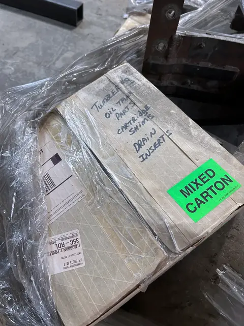 Roto-Finish #ER-1011, vibratory finisher, 8 segments, 2006 - Image 9