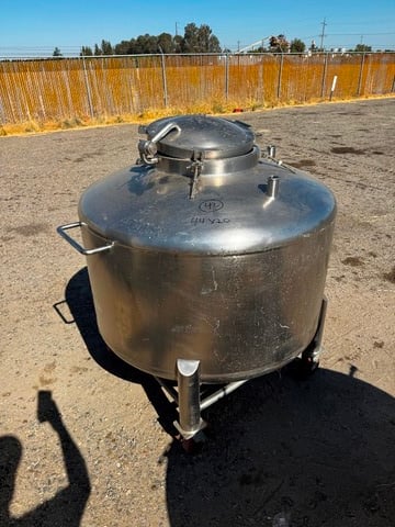 198 gallon Lee #750LDET, 750 liter 316 Stainless Steel tank, 44" dia. x 20" straight side, dish top & bottom - Image 1
