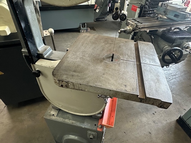 13-3/4" x 6-1/4" Rockwell #14-28-200, Vertical Band Saw, 14" wheel, 1 HP, 91-1/2"-94" blade, 14" x 14" table - Image 2