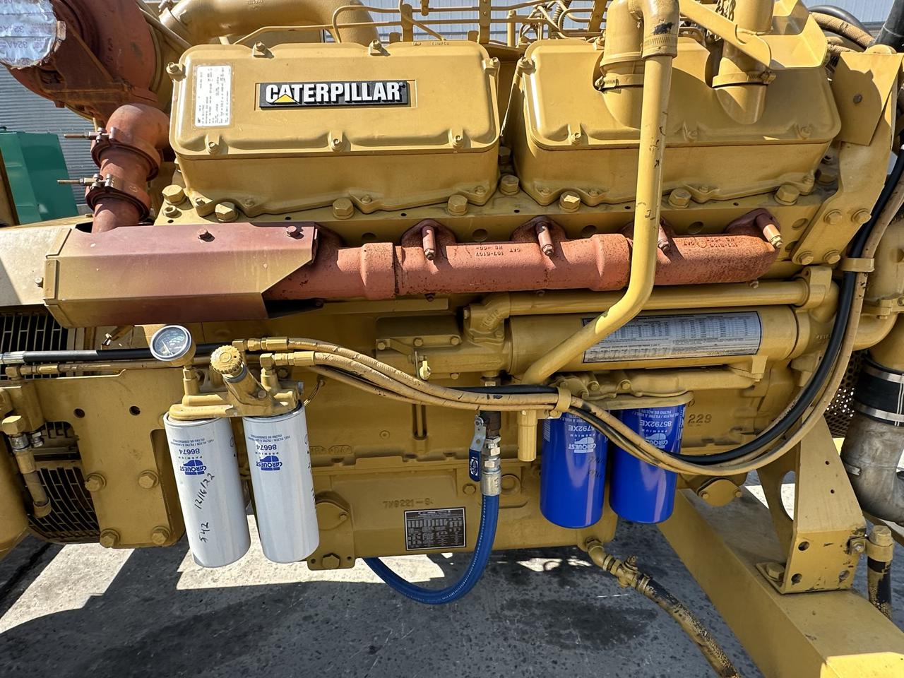 500 KW Caterpillar #3412, diesel generator set, remote electric drive radiator, 480 Volts, 720 hours, 1995 - Image 10