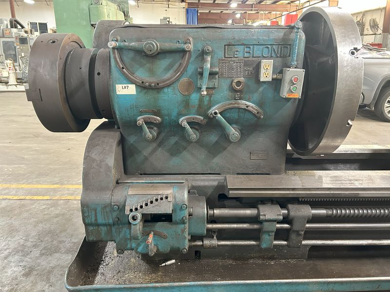 42" x 240" LeBlond, hollow spindle engine lathe, 12" thru hole, 4-jaw 36" chuck, 3-jaw 24" chuck, 20 HP - Image 3