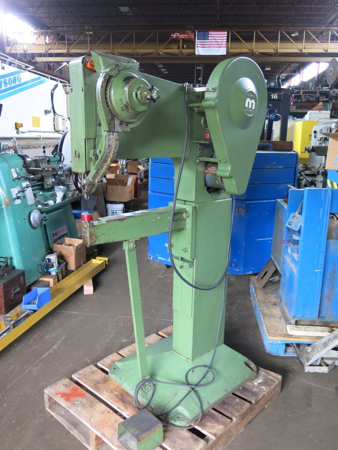 Milford Deep Throat Riveter, 115 V. - Image 1