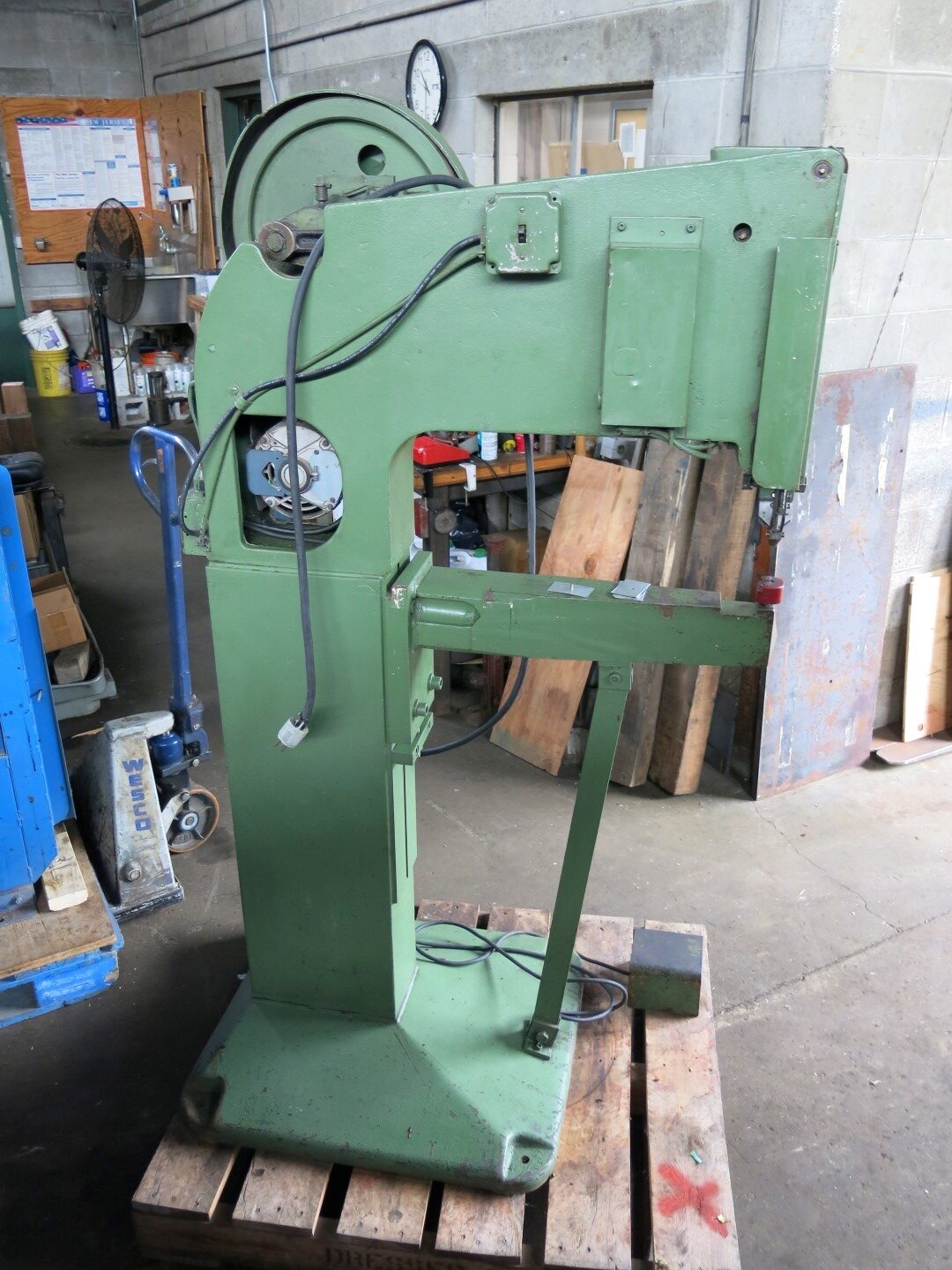 Milford Deep Throat Riveter, 115 V. - Image 4