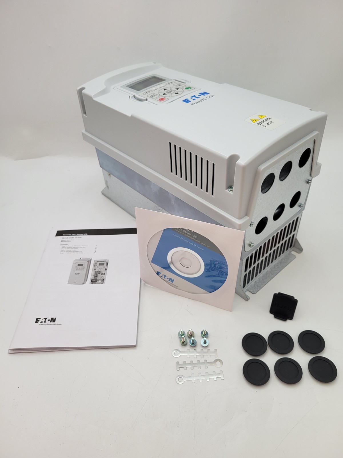 1.5 HP Eaton, PowerXL DG1 VFD, 400 Volts, DG1-343D3FB-C21C, 1.1 KW, 3.3A, UL type 1, IP 21, unused - Image 1