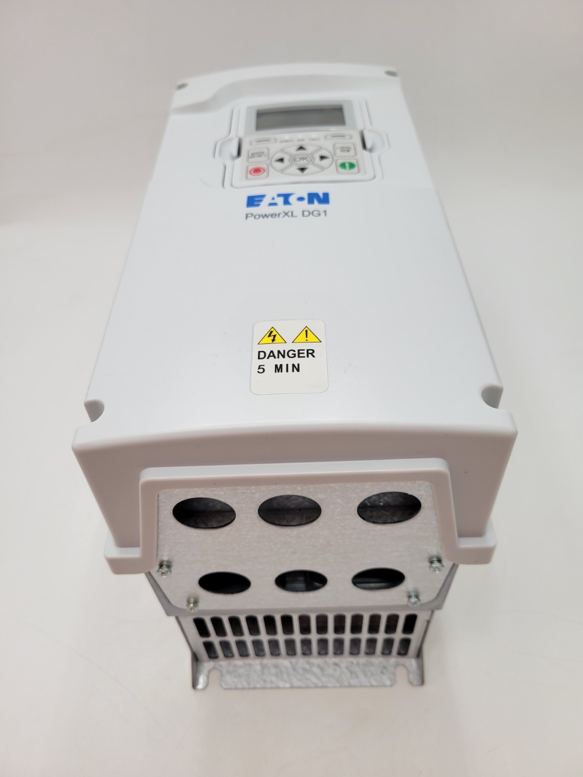 1.5 HP Eaton, PowerXL DG1 VFD, 400 Volts, DG1-343D3FB-C21C, 1.1 KW, 3.3A, UL type 1, IP 21, unused - Image 6