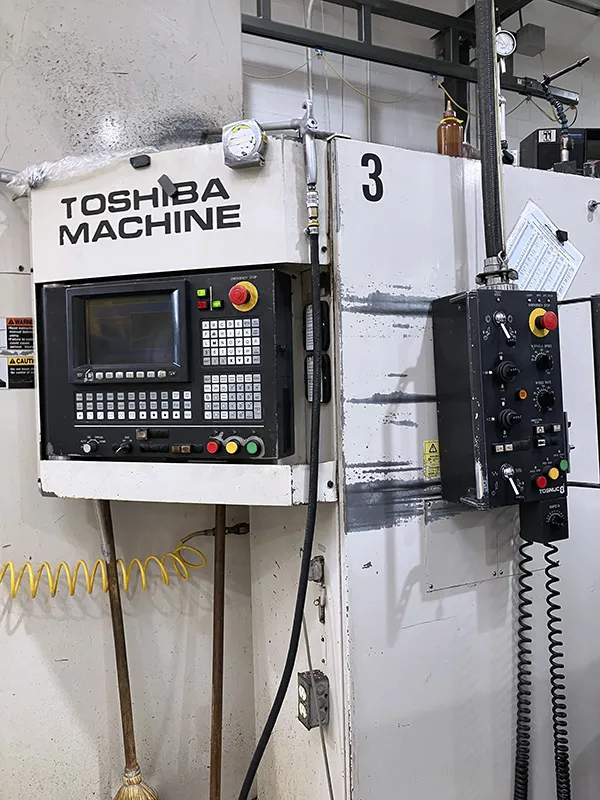 4.33" Toshiba #BTD-110-R16, horizontal boring mill table type, 38 automatic tool changer, 78.8"X, 59.1"Y, 57" - Image 3