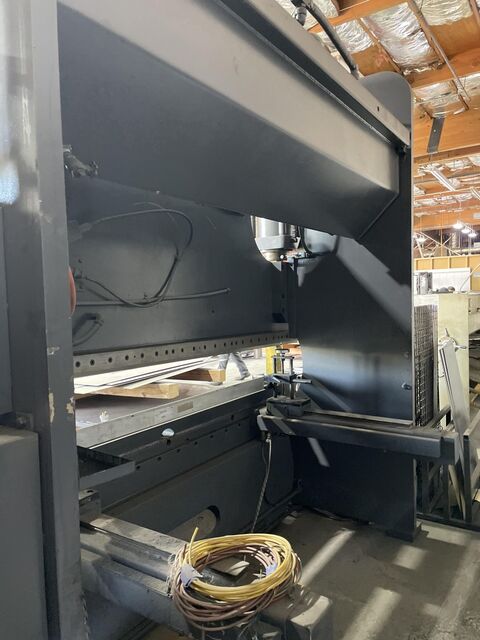 175 Ton, Cincinnati #Autoshape, 10' overall, 1032" between housing, 10" stroke, 17" open, 7" Shut Height, 48" - Image 3