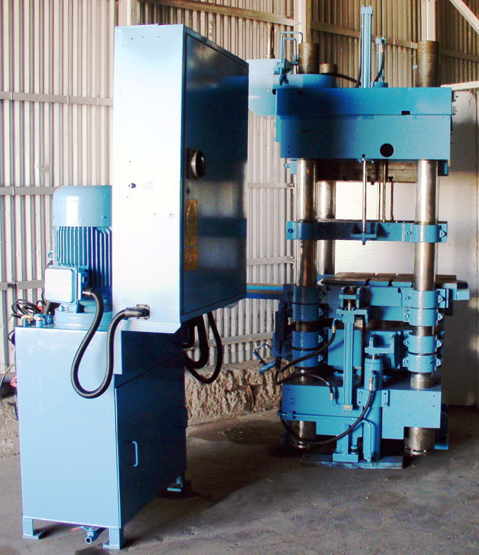 500 Ton, Rutil #RS-SX-2000/250-AF, 4-Post Injection Molding Press, 18 stroke, 7" ram stroke, 33.5" daylight - Image 2