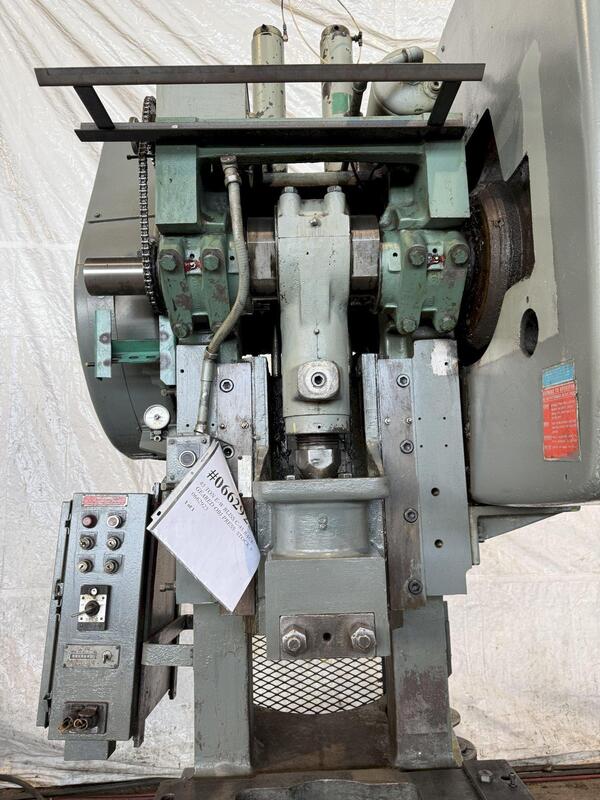 45 Ton, Bliss #C-45, Back Gauge OBI press, 3" stroke, 12.25" Shut Height, 3" adj., 50 SPM, 29" x18" bed - Image 5
