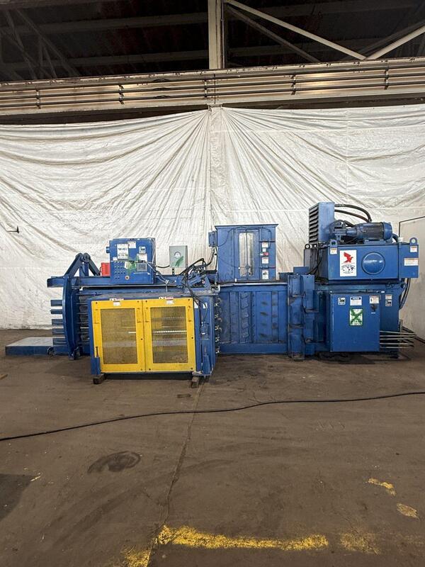 American #PAC40297T20, 30" x 48" x 72" auto-tie horizontal baler system, 7" x 78" cylinder bore, 40" x 27" - Image 2