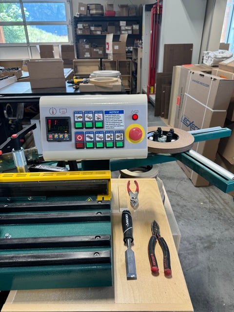 Grizzly #G0774, automatic edge bander, 220 V., 1 phase, 10.5" x 78-3/4"table, 2024 - Image 5