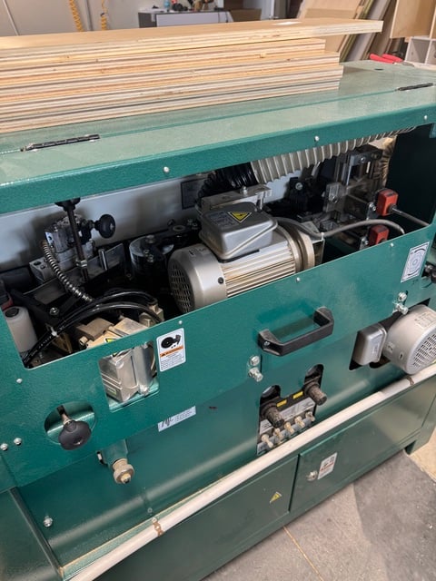 Grizzly #G0774, automatic edge bander, 220 V., 1 phase, 10.5" x 78-3/4"table, 2024 - Image 7