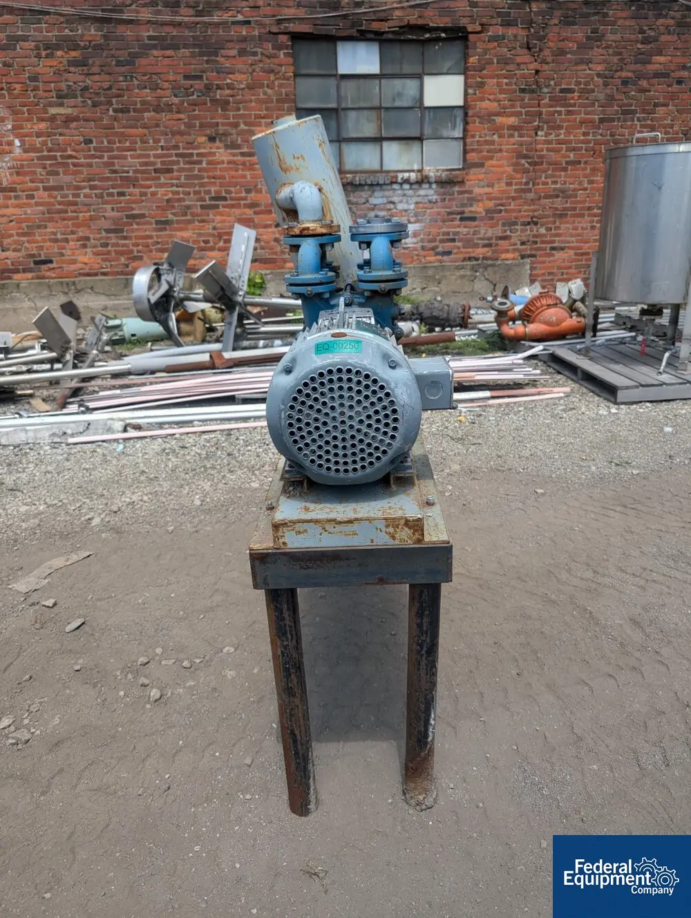 10 HP Liquid Ring vacuum pump, Carbon Steel, 230/460 V., w/ silencer, on steel table (2 available) - Image 2