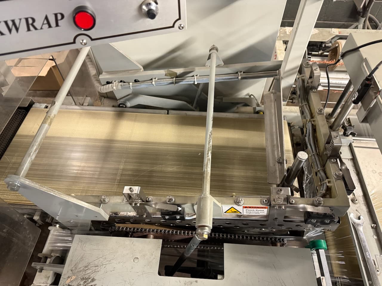 Texwrap #2219, Auto Shrink Wrapper, w/ Closing Conveyor, Extended Lugged Infeed, Texwrap #T-1322 Dual Chamber - Image 3