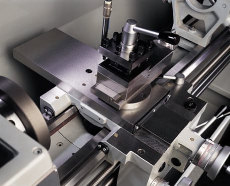 14" x 40" Sharp #1440V, precision lathe, 8.62" swing over cross slide, inch/metric threads, 3-jaw 8" chuck - Image 3