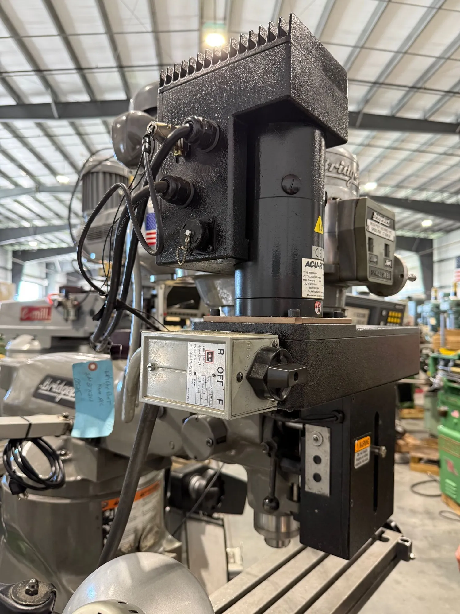 Bridgeport #Series-I, vertical mill, 9" x48" tbl., 2 HP, 31" X, 12" Y, 16" Z, 60-4200 RPM, R8, Acu-Rite - Image 8