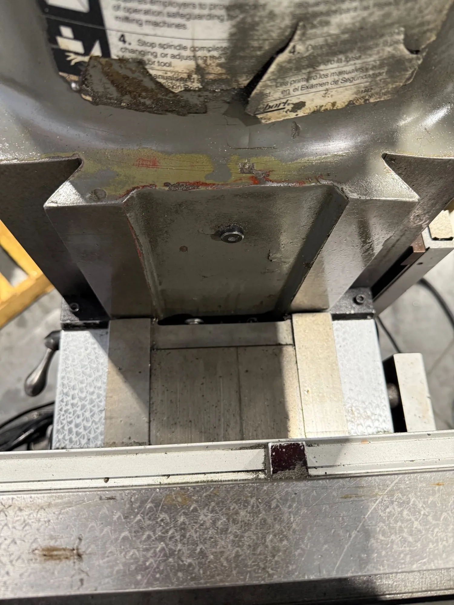 Bridgeport #Series-I, vertical mill, 9" x48" tbl., 2 HP, 31" X, 12" Y, 16" Z, 60-4200 RPM, R8, Acu-Rite - Image 10