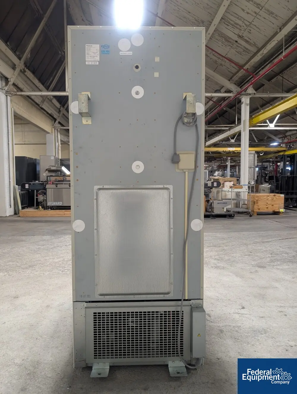 Panasonic #MDF-U56VC, ULT Freezer, -80°C, R-404a & R-508b, 2 stage, 4 shelf, 2 chamber, 220 V. - Image 6