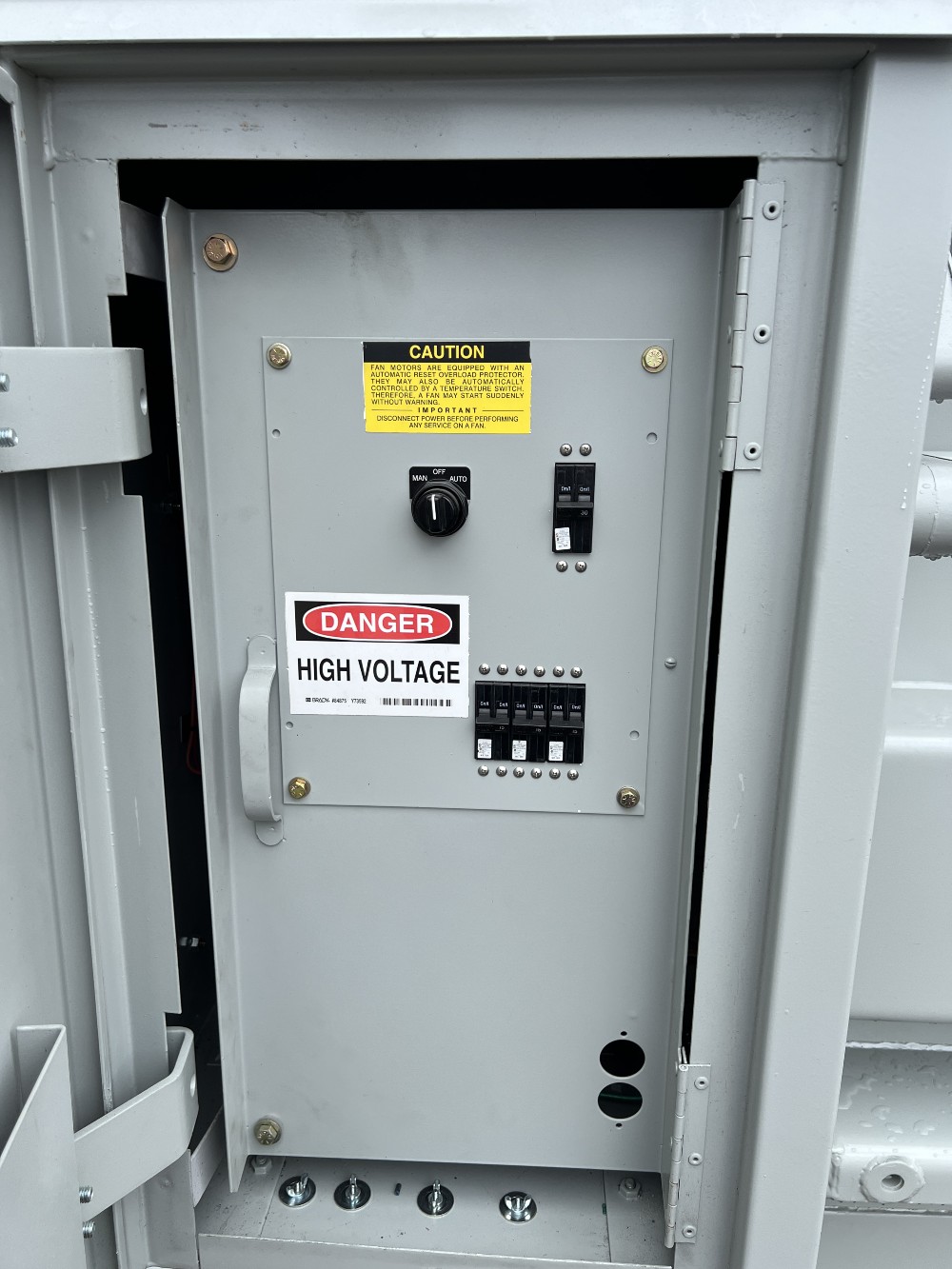 15/20/25 MVA 13800 Delta Primary, 4160Y/2400 Secondary, SUB, proCORE(immediate shipment available) - Image 1
