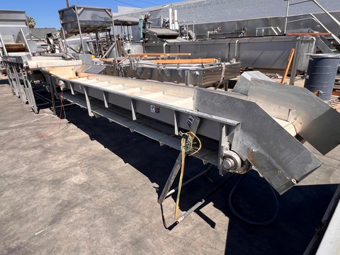 24" wide x 15.1' long, Sound Ocean Metal Fabricators, belt conveyor, product elevator, cleated belt - Image 1
