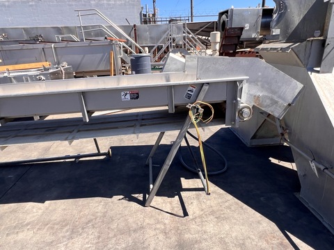 24" wide x 15.1' long, Sound Ocean Metal Fabricators, belt conveyor, product elevator, cleated belt - Image 5