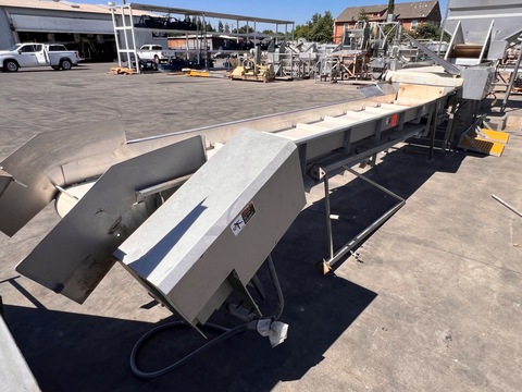 24" wide x 15.1' long, Sound Ocean Metal Fabricators, belt conveyor, product elevator, cleated belt - Image 6
