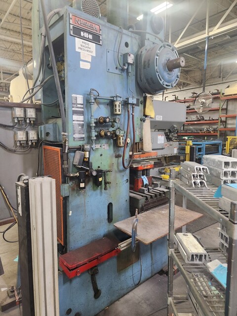 60 Ton, Niagara #M60, 6" stroke, 19.25"open height, 32" x 21" bed, Link 5000 - OmniLink II LCD Operator - Image 8