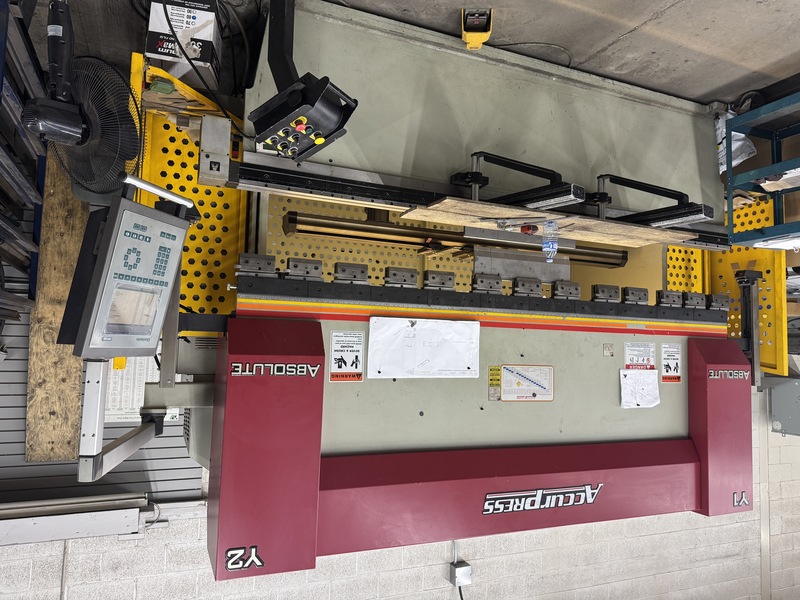 75 Ton, Accurpress #Absolute-37510, CNC hydraulic press brake, Delam DA-56 Control, 10' overall, 106" between - Image 2