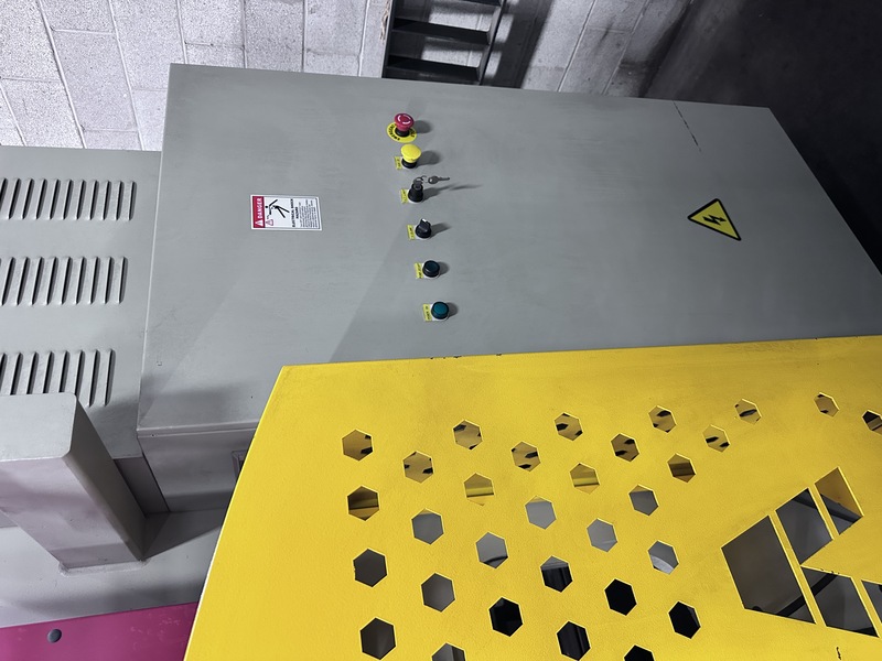 75 Ton, Accurpress #Absolute-37510, CNC hydraulic press brake, Delam DA-56 Control, 10' overall, 106" between - Image 10