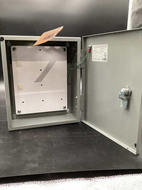 SAGINAW SCE-12N1004LP NEMA-1 Enclosure USED - Image 2
