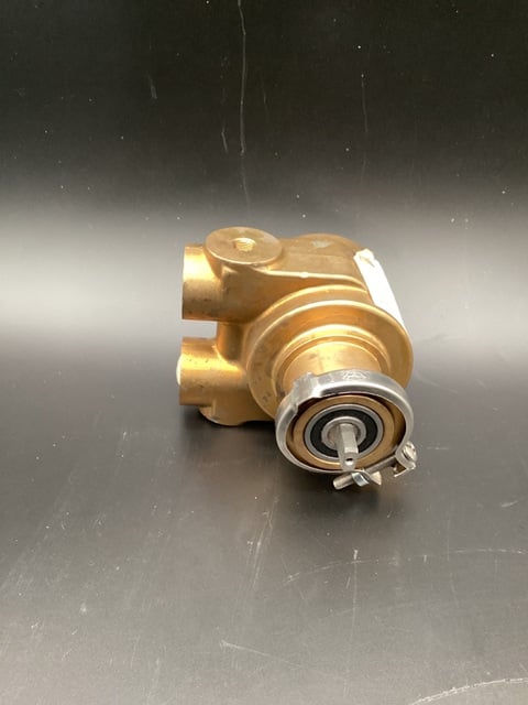 fluid-o-tech r5u15 rotary vane pump - Image 3