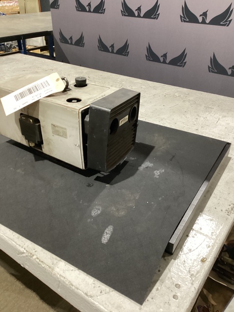Gardner denver v-vtn 26 rotary vane vacuum pump used - Image 3