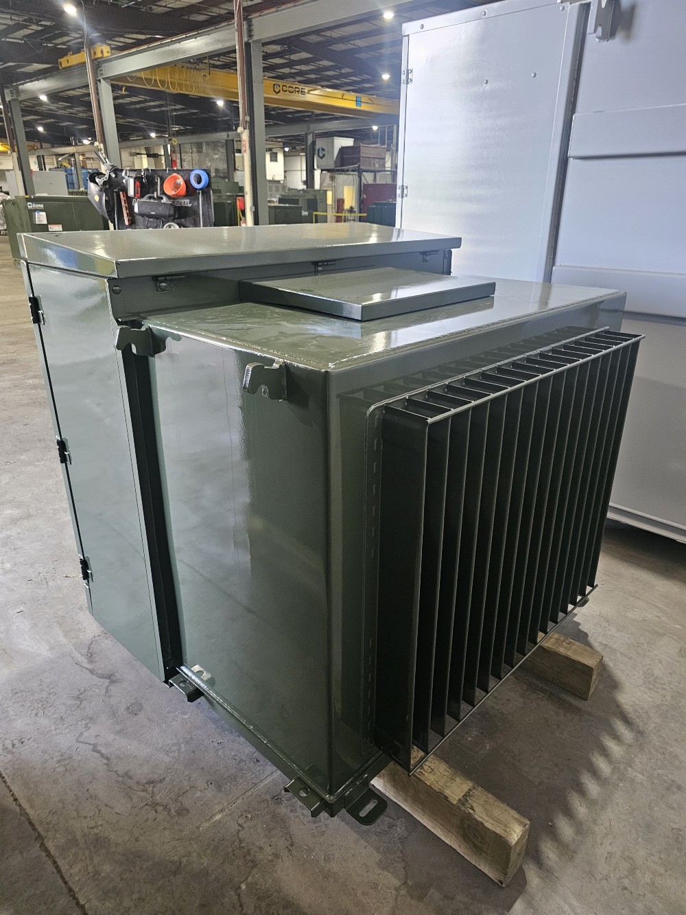 300 KVA 12470GrdY/7200 Primary, 208Y/120 Secondary, PAD, proCORE - Image 7