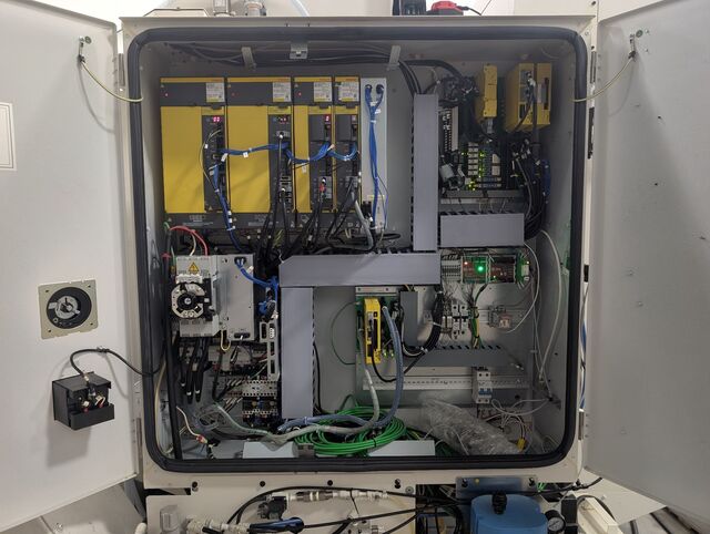 Fanuc #Robodrill-A-D21L-iB5, Drill & Tapping Center, with Pallet Changer, 2018 - Image 8