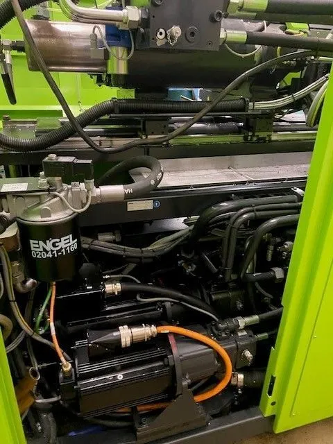 230 Ton, 14.6 oz., Engel #Insert-1060H/230-Rotary-US, vertical plastic injection molder, CC300, 2018 - Image 9