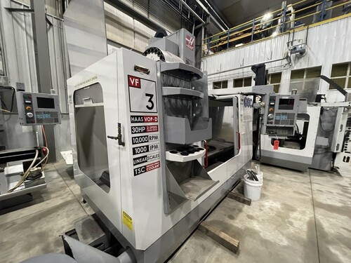 Haas #VF-3, CNC vertical machining center, 40" X, 20" Y, 25" Z, 10000 RPM, Cat 40, 28 automatic tool changer - Image 5