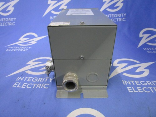 1 KVA 120/240 Primary, 16/32 Secondary, Federal Pacific transformer SB16N1F, 1 yr warranty - Image 4